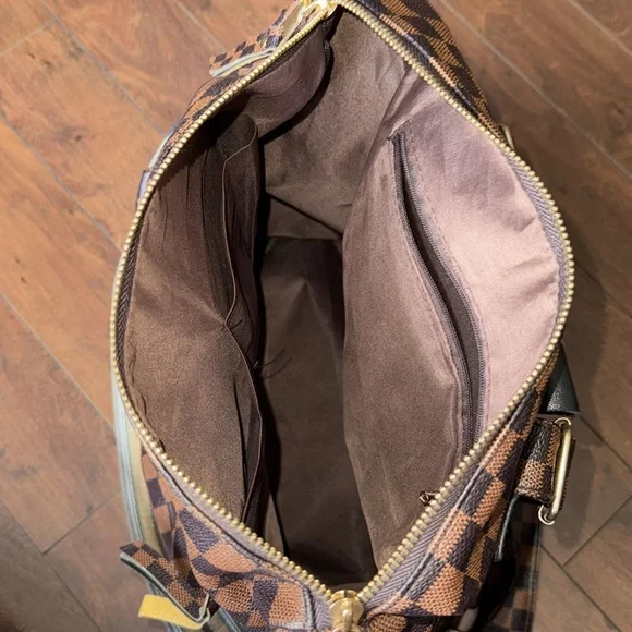 Backpack/Purse - Picture 3 of 11